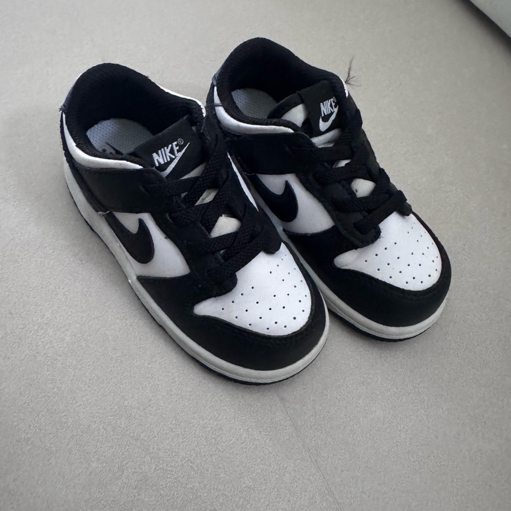 Nike Kids Black and White Sneakers